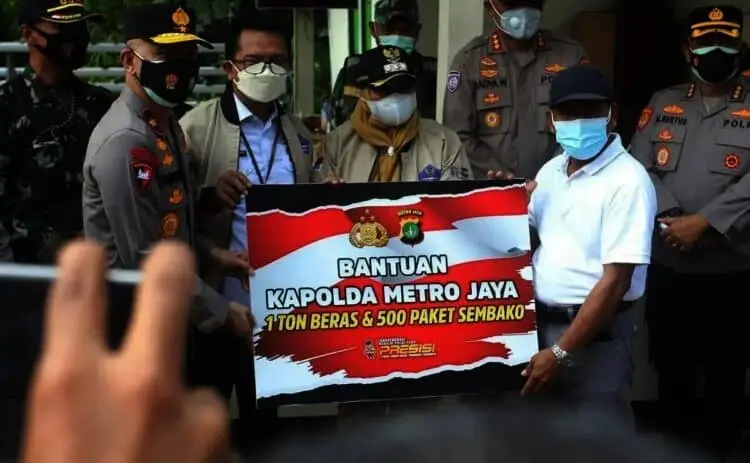 Polda Metro Jaya Soroti Klaster Covid-19 Kelapa Dua