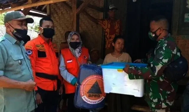 Rumah dan Motor Milik Pedagang Sayur di Lebak Ludes Terbakar