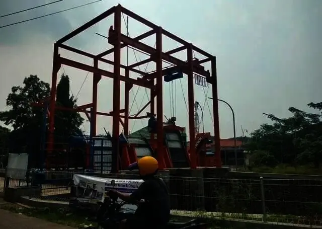 Alat Trash Rake Senilai 18 Miliar 'Tak Berkutik' Disangkuti Kayu