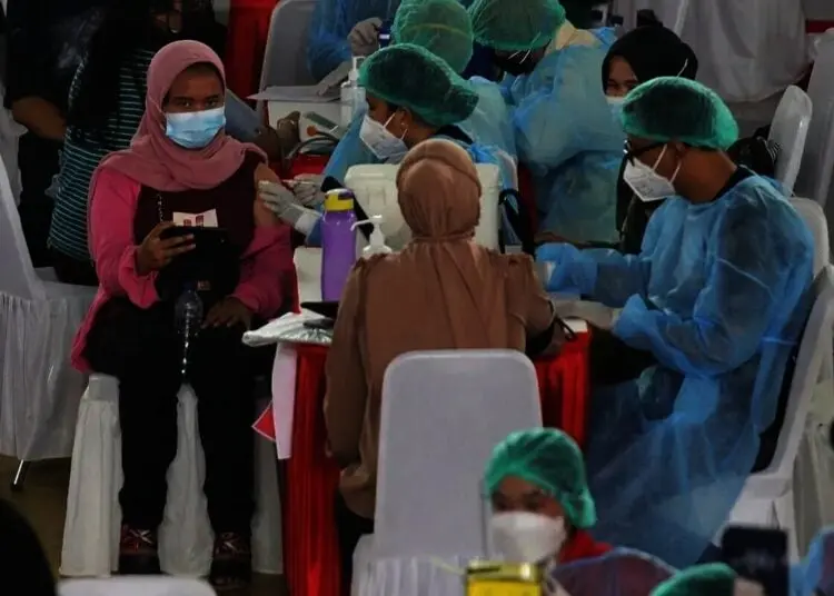 Pelaksanaan Vaksinasi Secara Massal di Kabupaten Tangerang