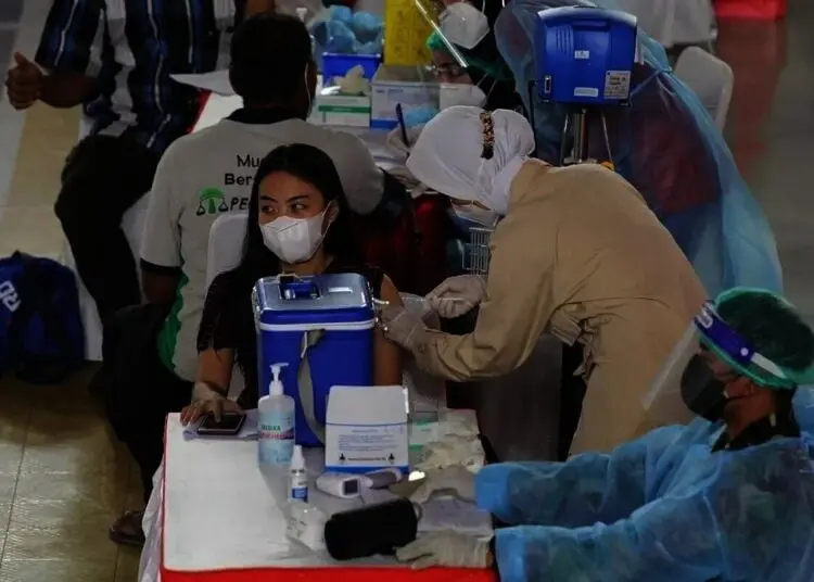Pelaksanaan Vaksinasi Secara Massal di Kabupaten Tangerang