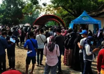 Heboh Vaksinasi Massal di Kota Serang, Dari Yang Kecewa Sampai Pingsan