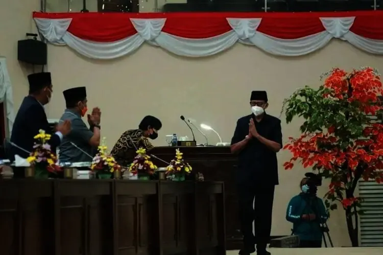Jawab Pertanyaan Fraksi DPRD Banten , Wahidin : Semua karena Covid-19