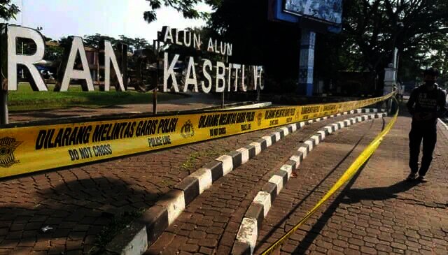 Ditutup Sementara, Alun-alun Rangkasbitung Lebak Dipasangi Police Line