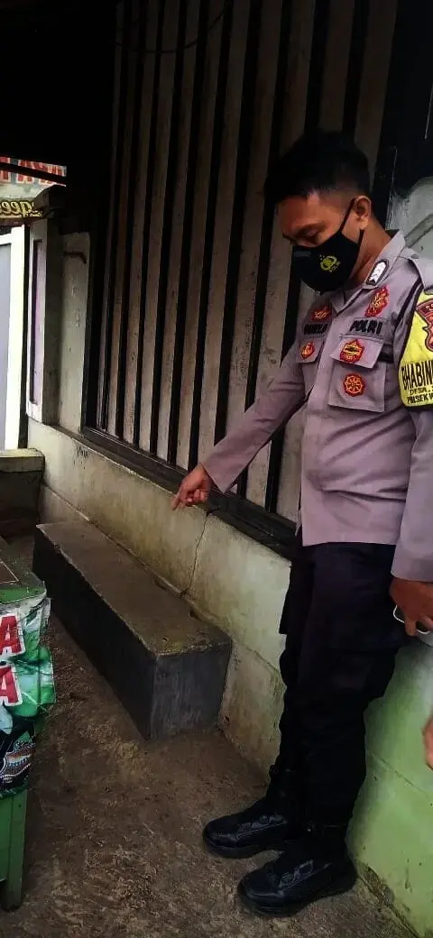Warga Cibuah, Lebak Dihebohkan Penemuan Bayi Laki - Laki