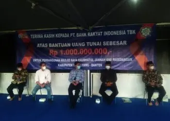 BRI Salurkan Donasi Rp1 Miliar Untuk Yayasan Masyarakat Muslim Pagedangan