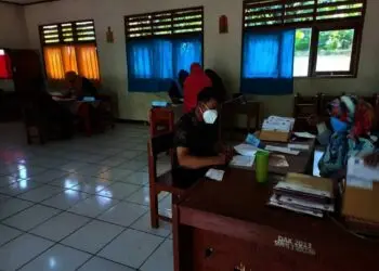 SMPN 3 Solear Gelar MPLS Secara Daring