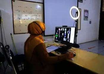 360 Siswa SMPN 5 Kota Tangerang Ikuti MPLS Daring