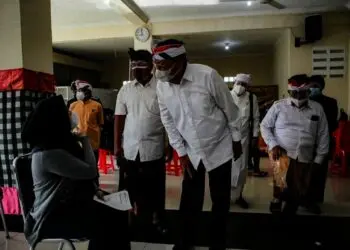 350 Orang Divaksinasi di Pura Parahyangan Jagat Guru
