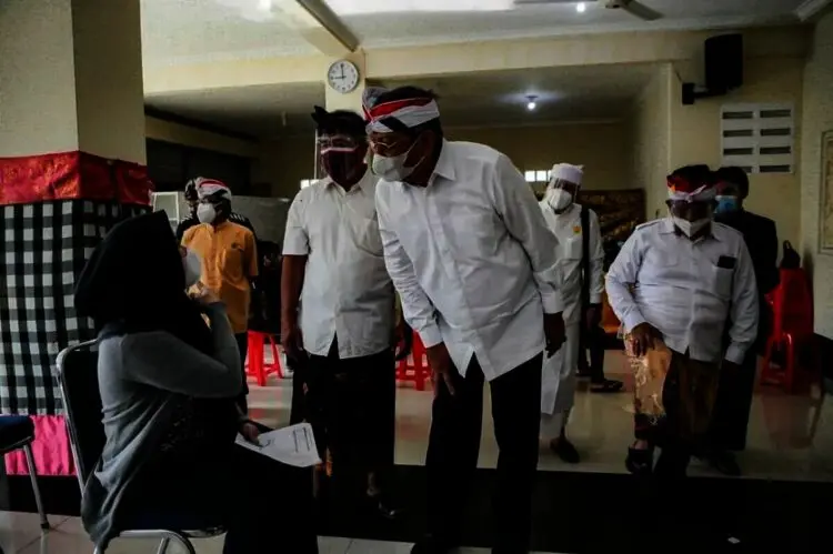 350 Orang Divaksinasi di Pura Parahyangan Jagat Guru