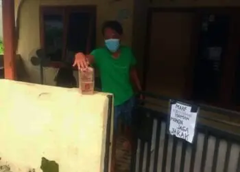 PSI Ciputat Bagikan 1.00 Nasi Boks Untuk Warga Isolasi Mandiri