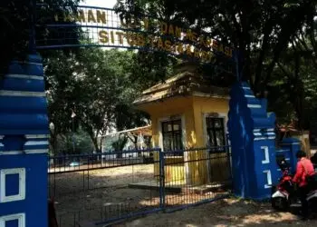 SITUS TASIKARDI–Salah satu Benda Cagar Budaya (BCB) di Kabupaten Serang, yaitu Situs Tasikardi. Yang sampai sekarang, masih terawat. (SIDIK/SATELIT NEWS)