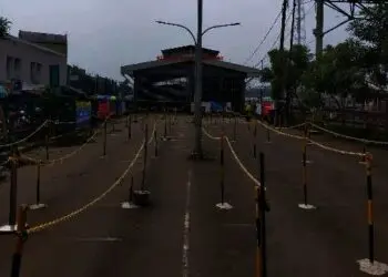 Calon Penumpang Kereta Diwajibkan Gunakan Masker Ganda