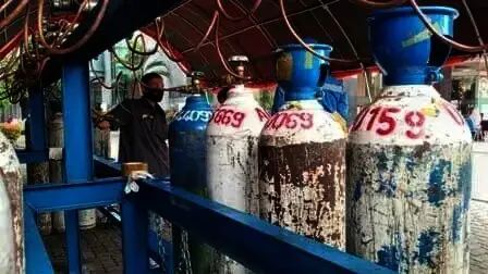 Masyarakat Kota Tangerang Mulai Manfaatkan Pengisian Tabung Oksigen