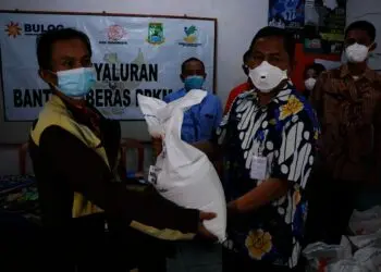 1.121.398 Warga Banten Terima Bansos Beras