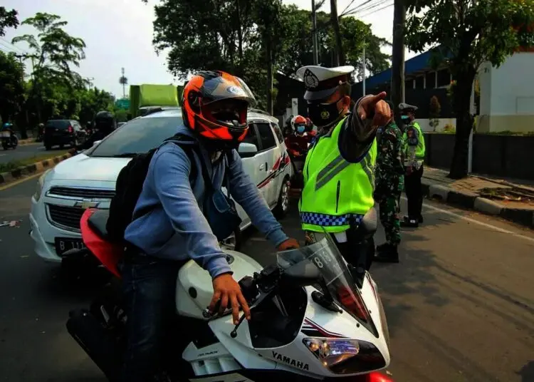 Pengetatan Pos Penyekatan PPKM Darurat di Batuceper