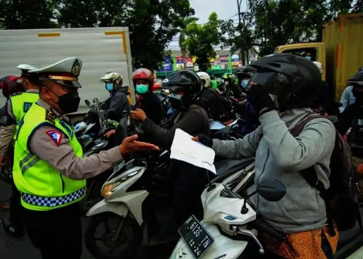 Pengetatan Pos Penyekatan PPKM Darurat di Batuceper