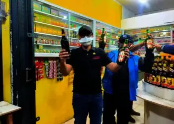 Monitoring PPKM Level 4, Wakil Wali Kota Tangsel Temukan Warung Jual Miras