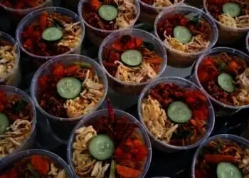 Menu Berbeda Tiap Hari, Kuliner Rice Bowl dari Karawaci Ini Ramai Pesanan
