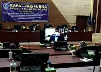Rapat Paripurna, Naskah Pidato Walikota Tangsel Tertukar