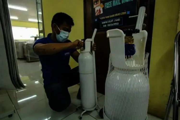 Puskesmas di Tangsel Kehabisan Oksigen, Pasien Diminta Cari Oksigen Sendiri
