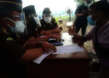 Didenda Rp300 Ribu, Tukang Martabak Mengeluh Tak Balik Modal