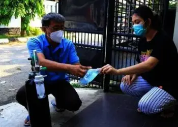 Warga Cipondoh Bangkitkan Semangat Gotong Royong Lawan Covid-19
