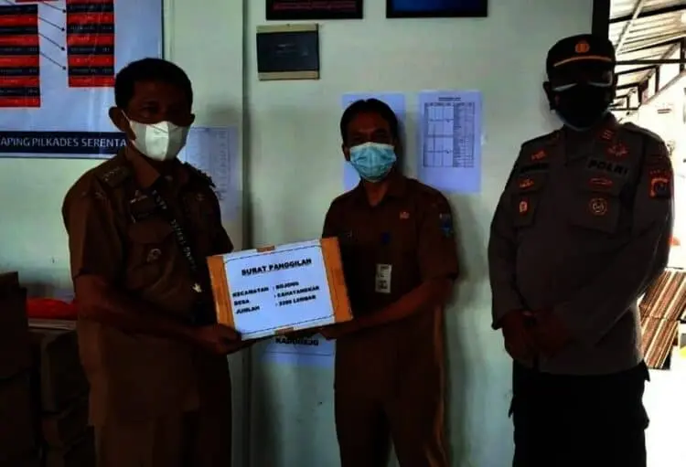 Terapkan Prokes Ketat, Distribusi Logistik Pilkades di Pandeglang Dikawal Ketat