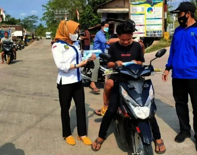 Menuju Zona Hijau, Begini Aksi Nyata Para Aktivis dan Muspika se-Kecamatan Munjul Kabupaten Pandeglang