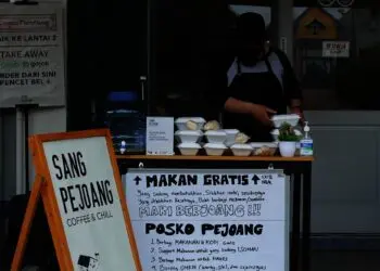 Potret Kedai Kopi di Tangerang Sediakan Sajian Gratis Selama PPKM
