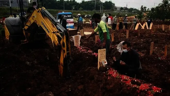 Onderdil Eskavator di TPU Jombang, Pemkot Tangsel Rugi Rp100 Juta