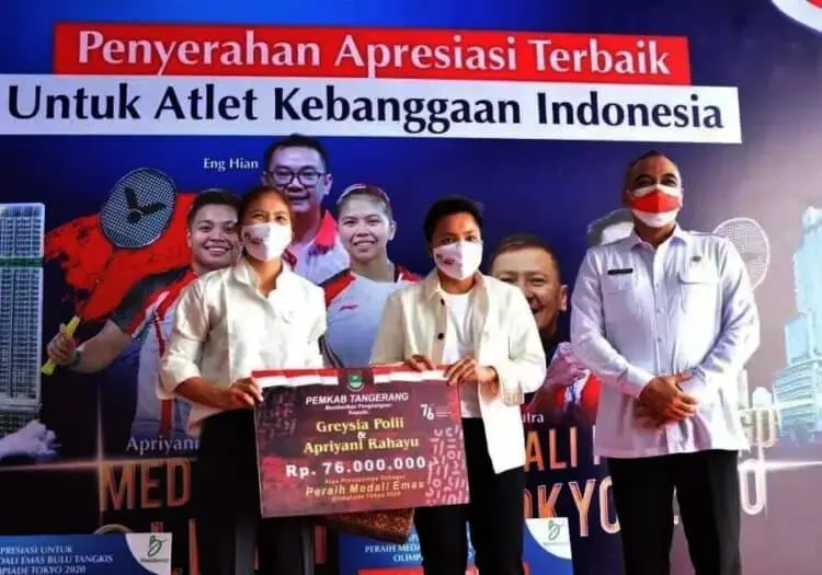 Beri Kejutan, Bupati Zaki Bebaskan PBB Rumah Greysia/Apriyani