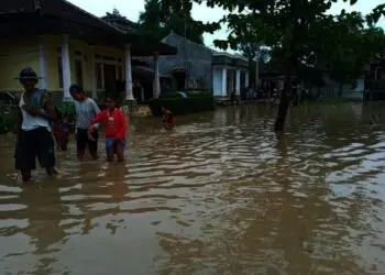 Aliran Sungai Cisangu Meluap, Ini Dampaknya Terhadap Warga Tunjungteja Kabupaten Serang