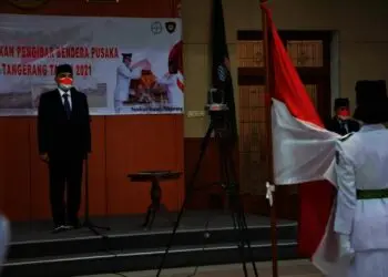 Bupati Zaki Kukuhkan Paskibraka Tahun 2021