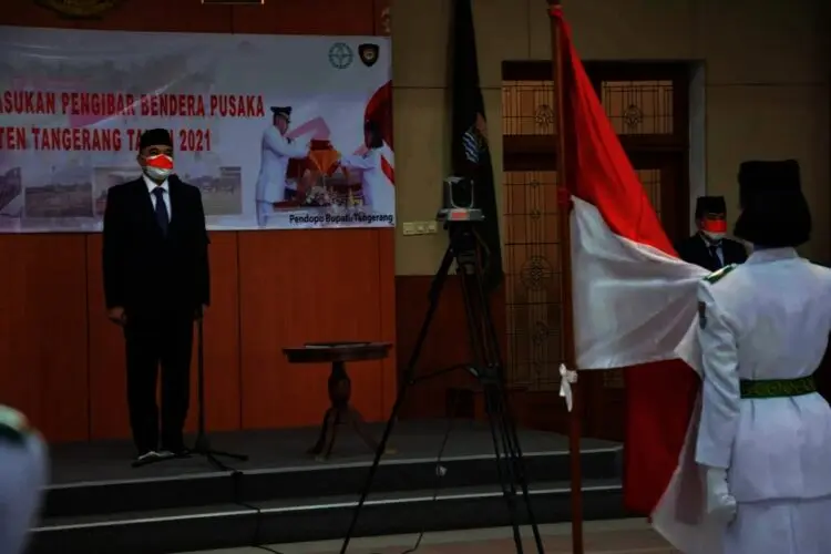 Bupati Zaki Kukuhkan Paskibraka Tahun 2021
