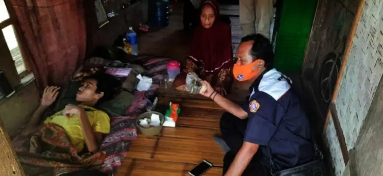 Bantu Penderita Tumor, Karang Taruna dan KSB Angsana Lakukan Aksi Nyata