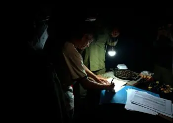 Polresta Tangerang Bubarkan Komidi Putar di Kronjo