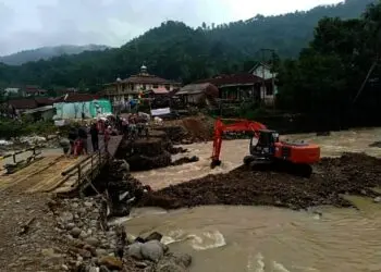 WH Perintahkan Dinas PUPR Bangun Jembatan Ciberang