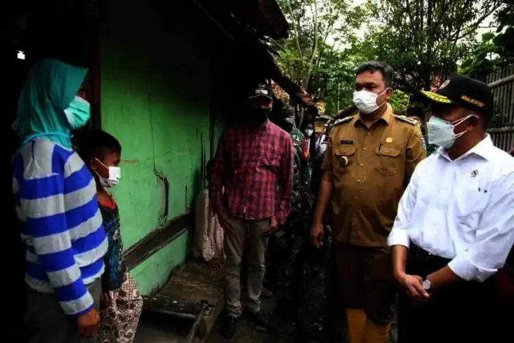 Muhadjir Temukan Warga Miskin Tak Terima Bantuan di Teluknaga
