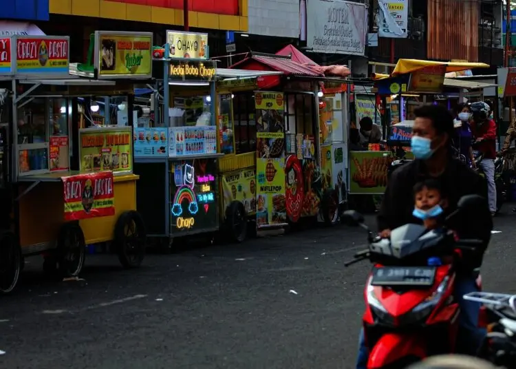 Potret Pusat Kuliner Pasar Lama Kembali Menggeliat di PPKM Level 4