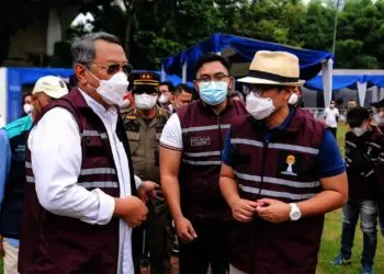 Vaksinasi di Serpong Sasar Seribu Orang, Peserta Diberi Beras Sekarung