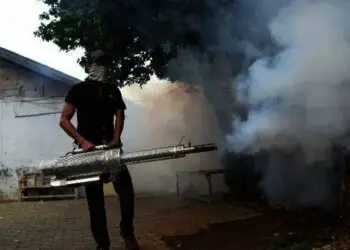 Cegah DBD, PMI Kota Tangerang Gelar Fogging dan Penyuluhan Gerakan 3M Plus di Cimone