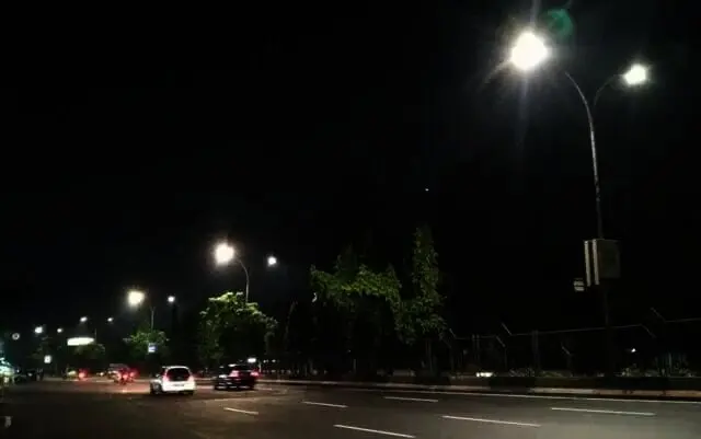 Lampu PJU di Kota Tangerang Dinyalakan Secara Bertahap