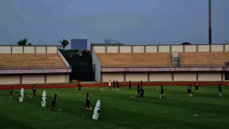 Pernah Tundukkan Persipura, Pelatih Persita Enggan Terlena