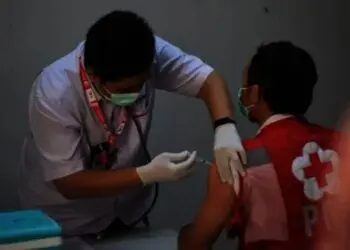 124 Petugas PMI Kota Tangerang Divaksinasi Dosis Ketiga