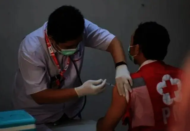 124 Petugas PMI Kota Tangerang Divaksinasi Dosis Ketiga