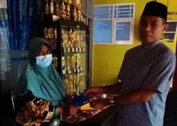 Kemenag Lebak Salurkan Santunan untuk Ahli Waris