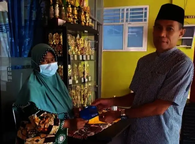 Kemenag Lebak Salurkan Santunan untuk Ahli Waris