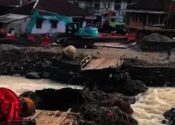 Dua Aliran Sungai di Lebak Meluap, Jembatan Putus dan Rumah Sempat Terendam