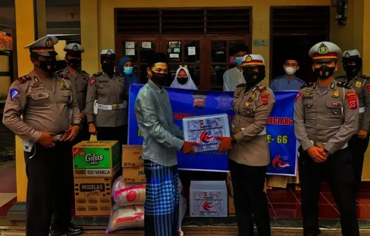Jelang HUT ke-66, Satlantas Polres Pandeglang Gelar Baksos